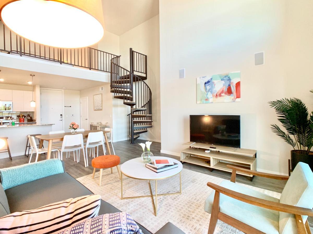 Kasa Phoenix Aparthotel